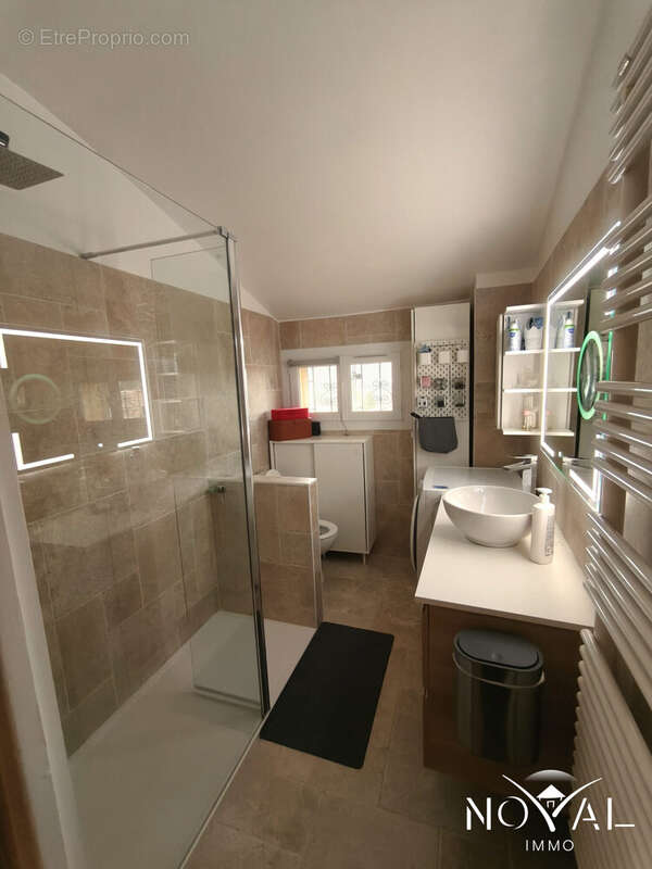 Appartement à SAINT-VALLIER-DE-THIEY