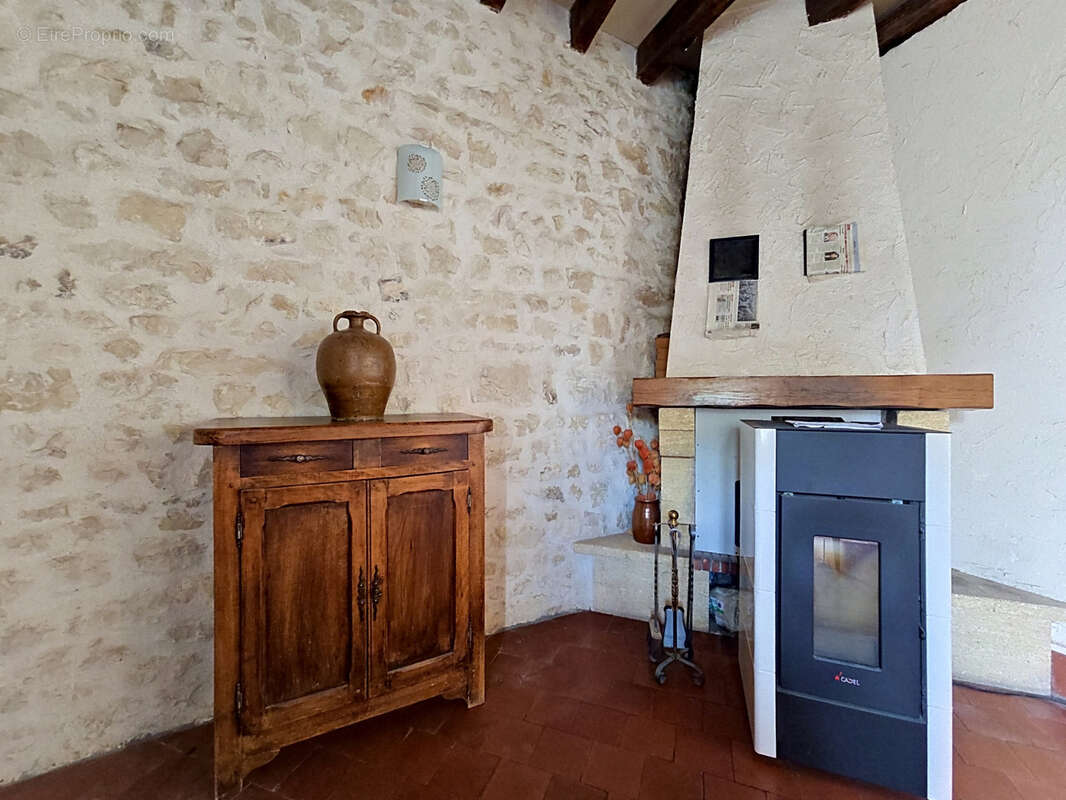 Maison à TRACY-SUR-LOIRE