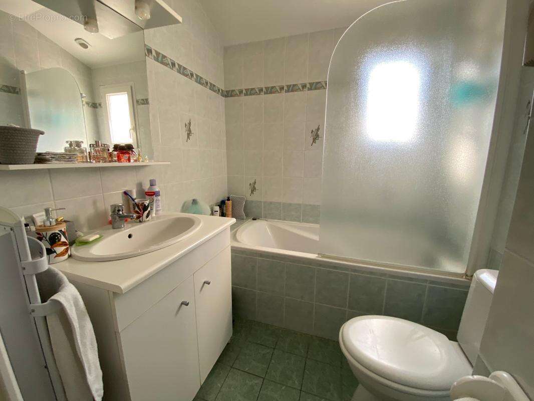 Maison à LES MATHES