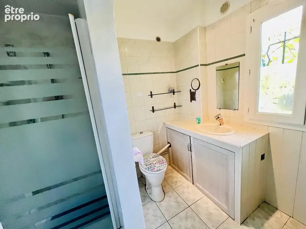 Maison R+1 de 178m2 avec studio et piscine sur un terrain de 562m2 - photo 14