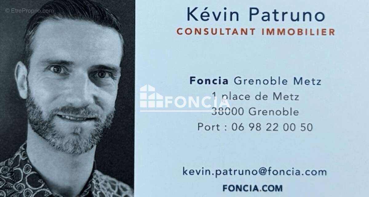 Appartement à FONTAINE