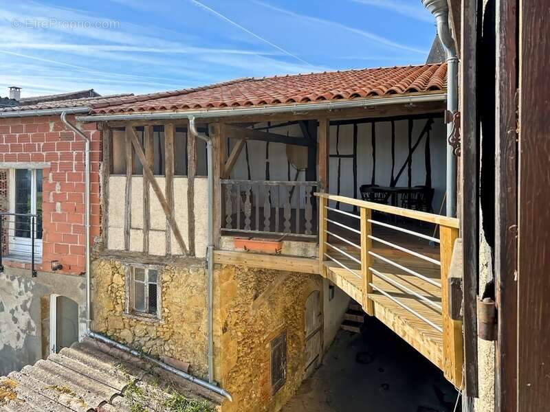 Maison à BASSOUES