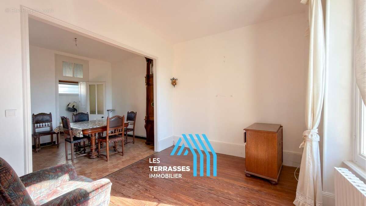 Maison à LE TEIL