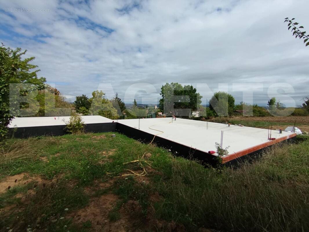 7f3ca6b5-16f2-40c0-8aca-f734915a2842 - Terrain à LAVAUR
