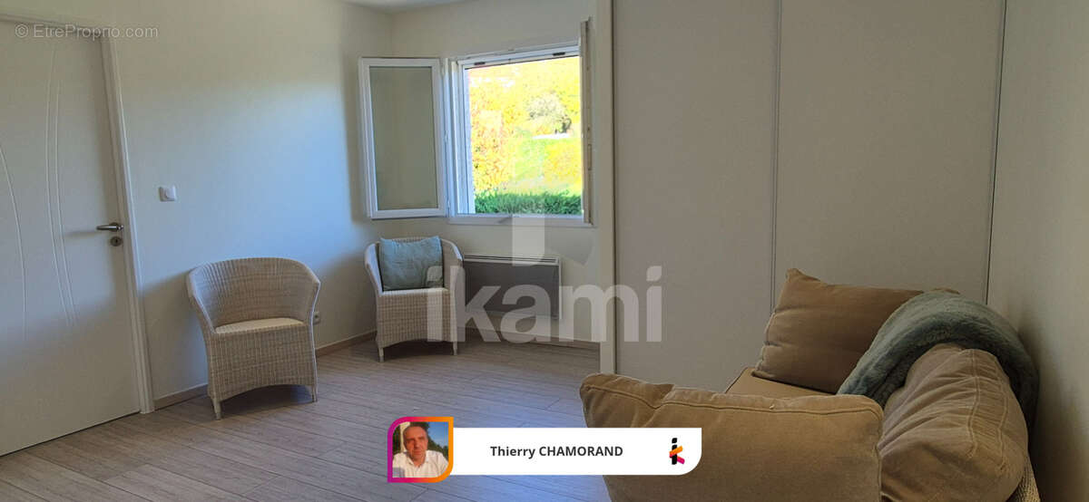 Maison à SAINT-GENIX-SUR-GUIERS