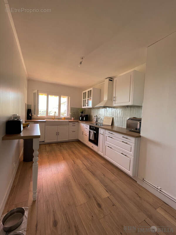 Appartement 78 m² à Saint-Laurent-Du-Var  - photo 6
