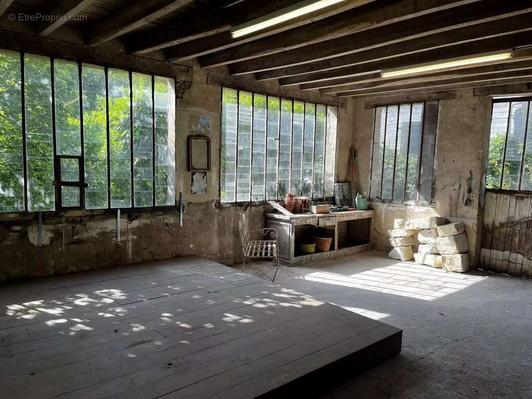 Maison à LA CHARTRE-SUR-LE-LOIR