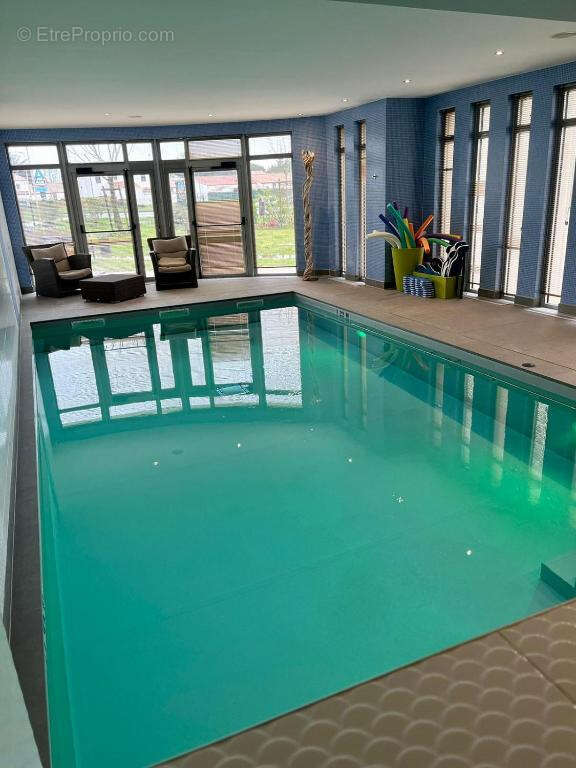 Appartement 45 m² à Saint-Gilles-Croix-De-Vie  - photo 11