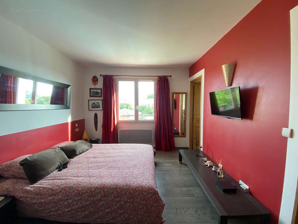 Maison à CAGNES-SUR-MER