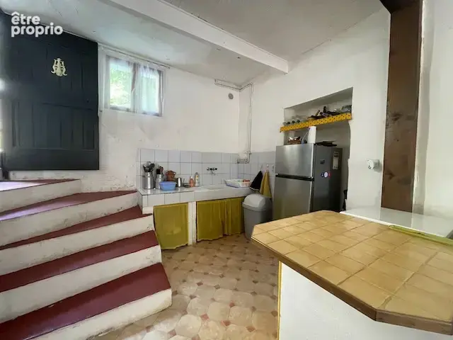 Maison de village avec terrasse et stationnements - photo 5