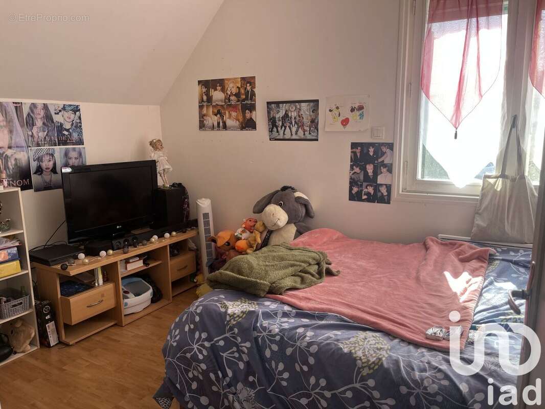 Photo 5 - Maison à JUILLAN