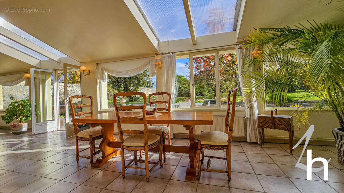 Maison à FIERVILLE-BRAY