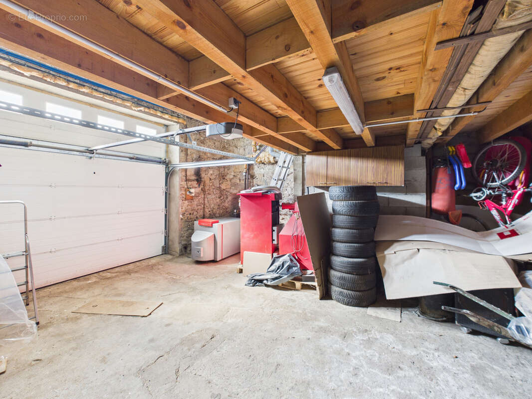 Maison à LA CHAISE-DIEU