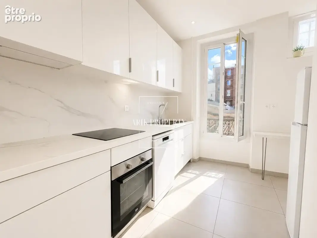 À Vendre   Appartement de charme 3 pièces à Charenton-le-Pont - photo 4