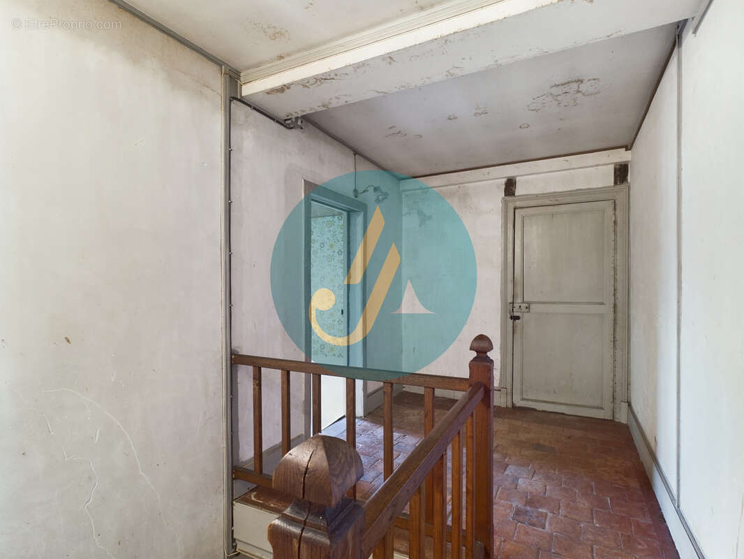 Maison de village polyvalente à Arquian : résidence principale, secondaire ou investissement locatif - photo 30
