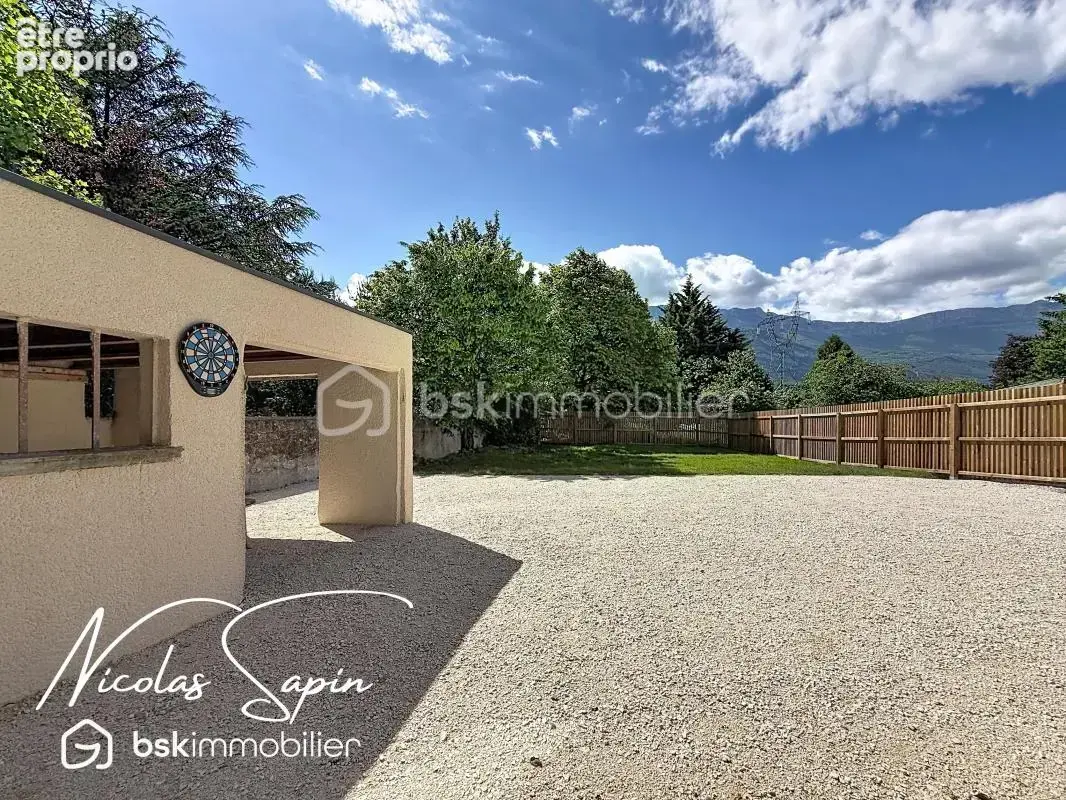 Maison entièrement rénovée de 167m2 - photo 8