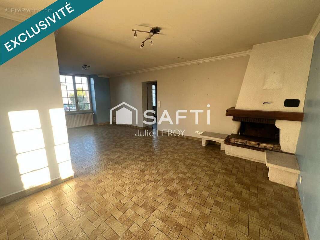 Photo 5 - Maison à VIRE-EN-CHAMPAGNE