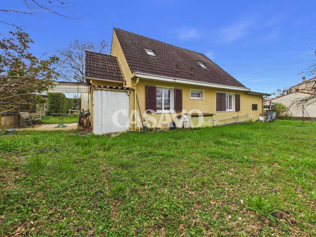 Maison à REVENTIN-VAUGRIS