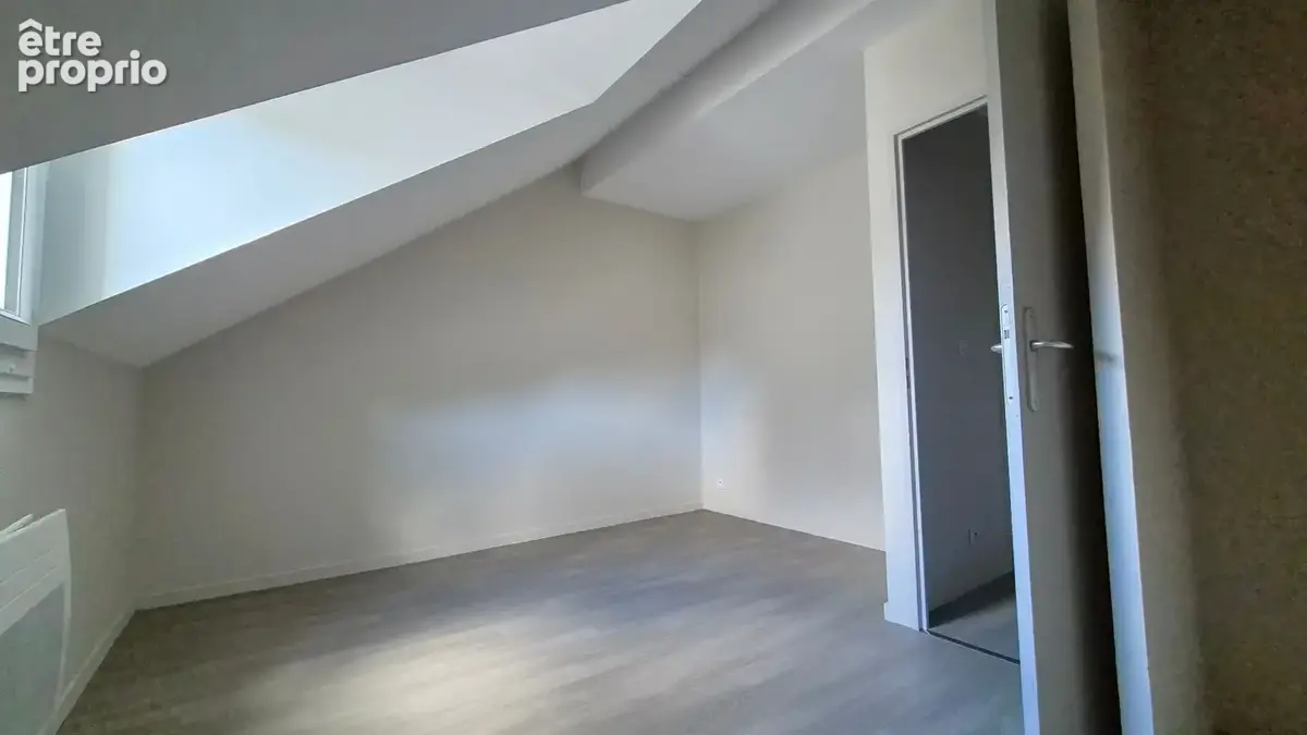 Maison  - 83m² - Tours  Montjoyeux - photo 9