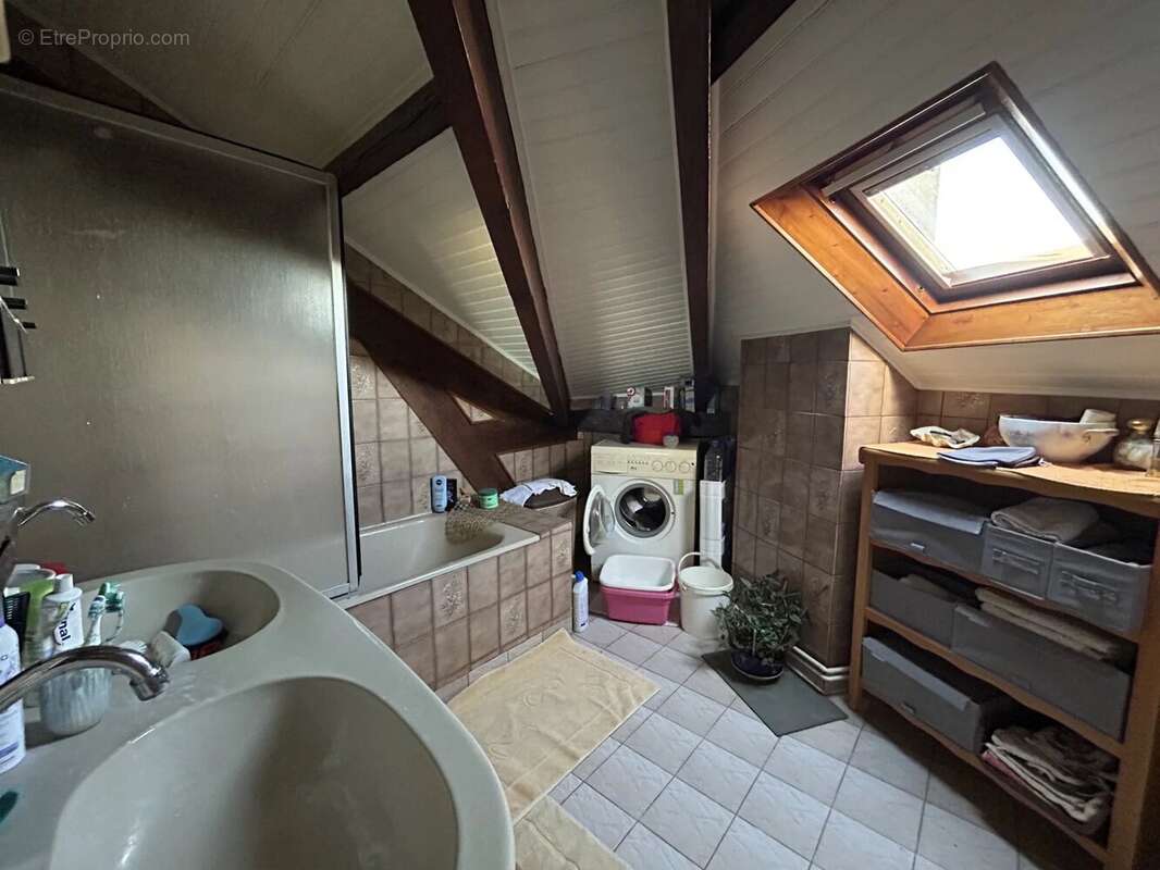 Appartement à ROMAINVILLE