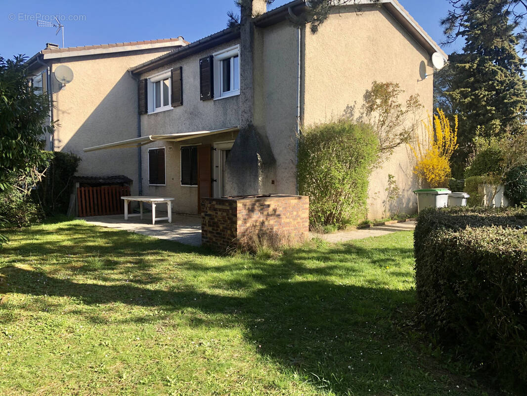 Maison à CLAYE-SOUILLY