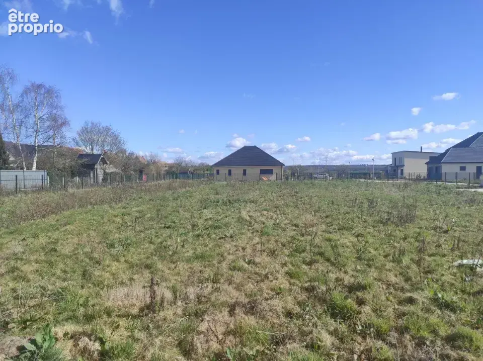 Terrain à TOURVILLE-LA-RIVIERE