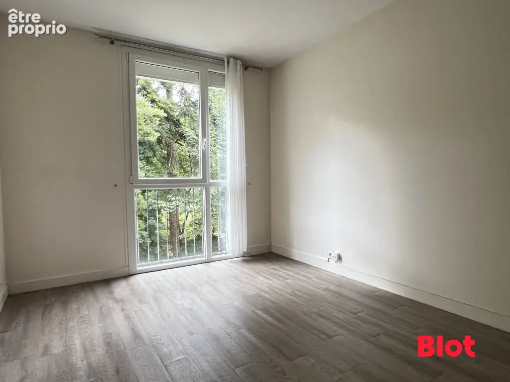 Appartement 4 pièces 73 m² à vendre à Rennes (35200) - photo 3