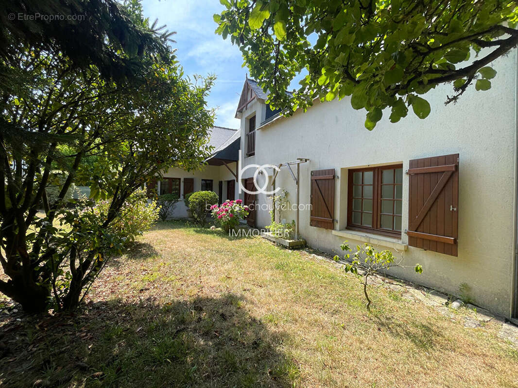 SAINT-GILDAS-DE-RHUYS - Maison familiale au cadre champêtre, proche des plages et des commerces ! - photo 2