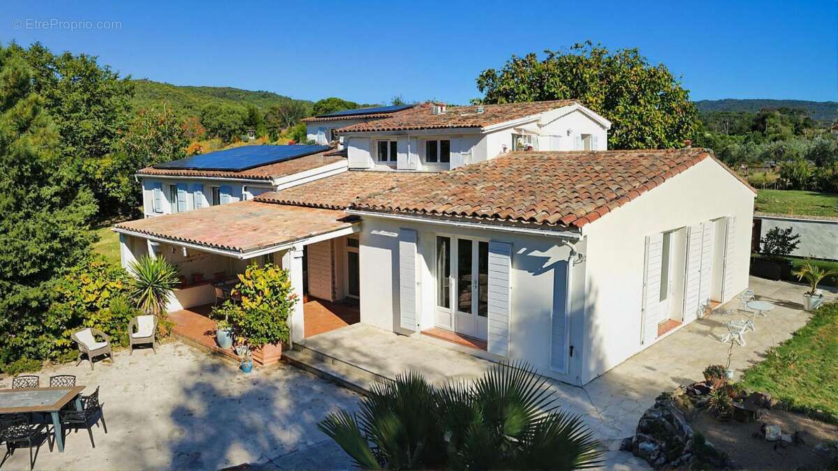 Maison à DRAGUIGNAN
