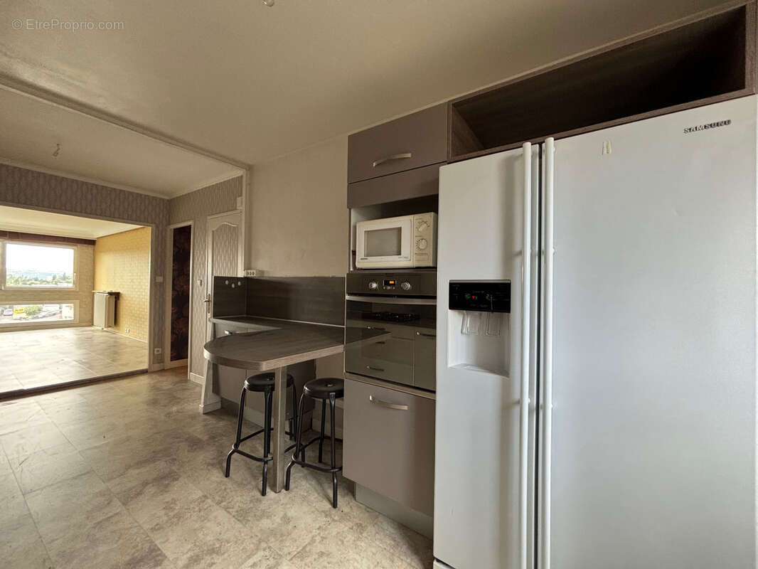 Appartement à SAINT-ETIENNE