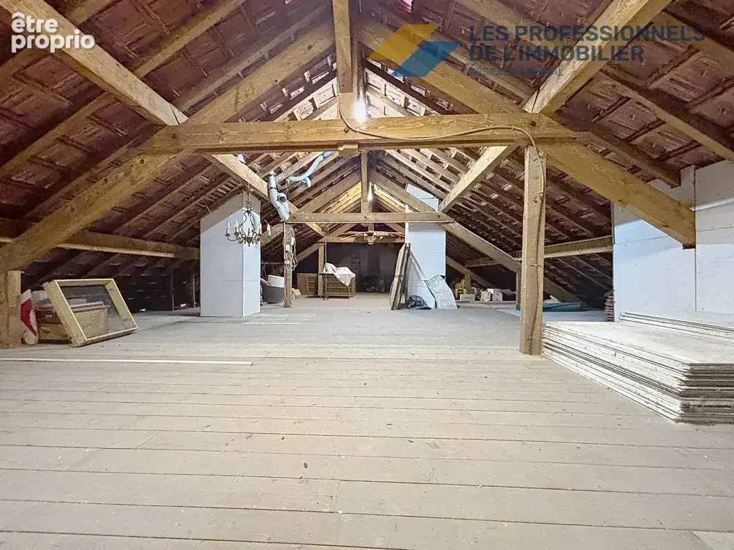 Maison traditionnelle de plain-pied de 129,25 m2 habitable, sur un terrain de 1 760 m2 - photo 14