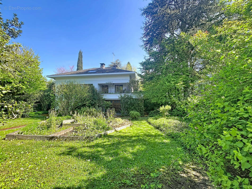 Maison à FRANCHEVILLE