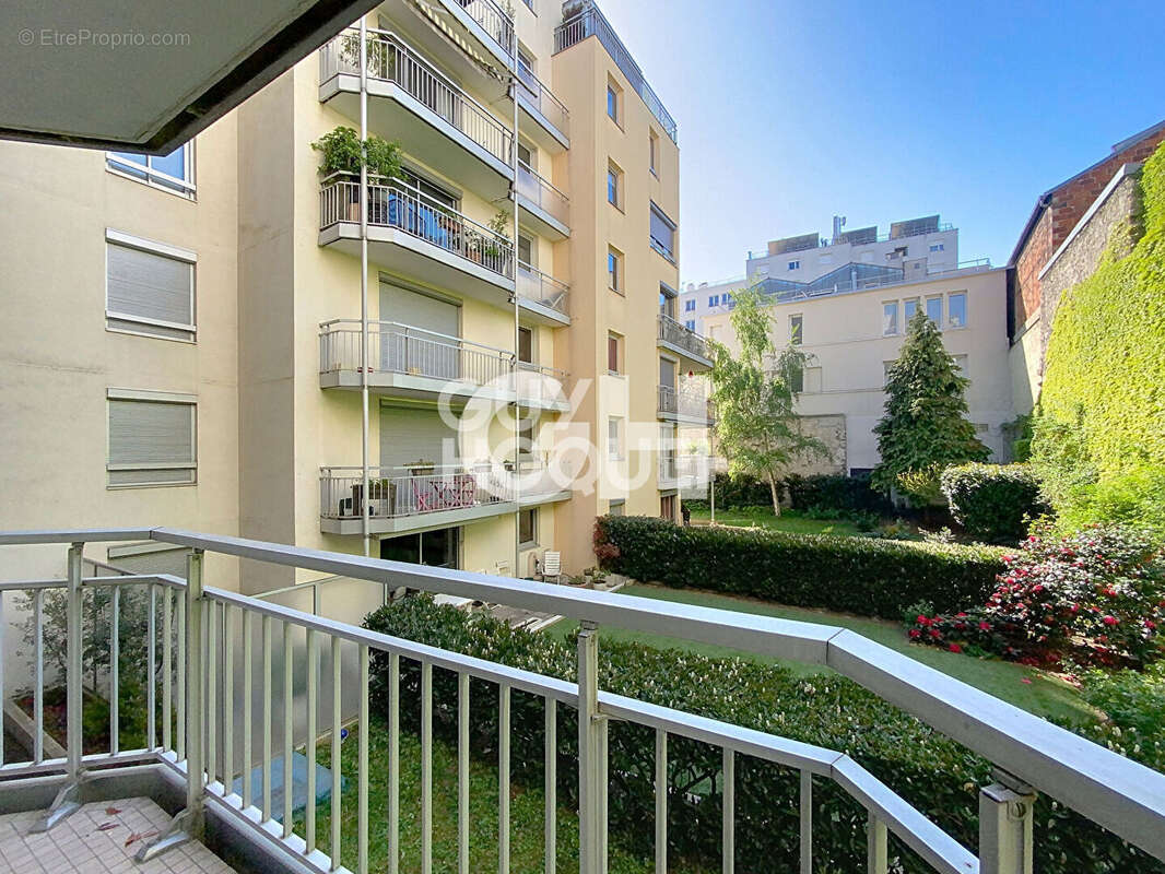 Appartement familial avec 3 chambres et balcon proche Nation - photo 2