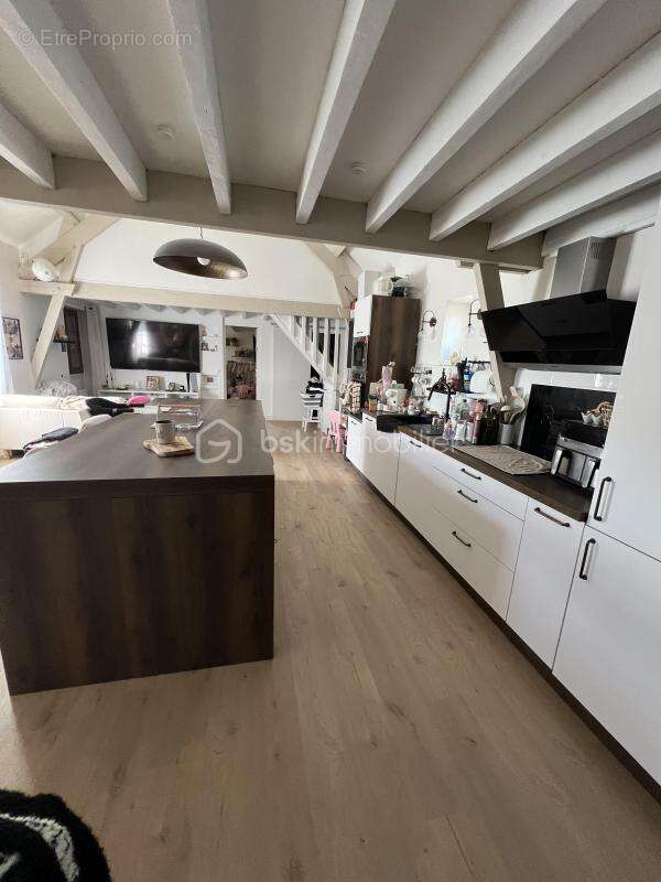 Appartement à SERVON