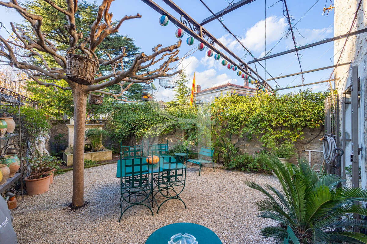 Maison à SAINT-REMY-DE-PROVENCE