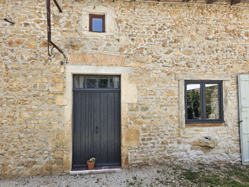 Maison à SAINT-CLAUD