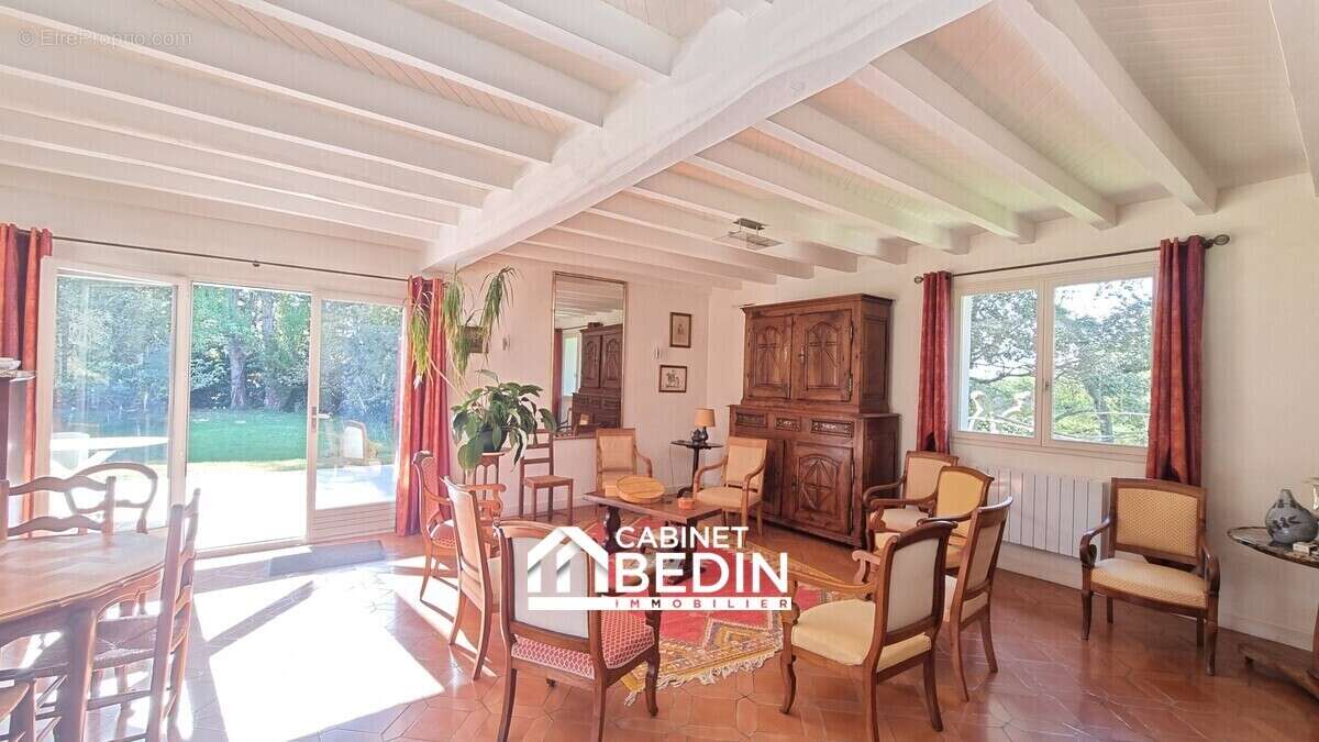 Maison à HEUGAS