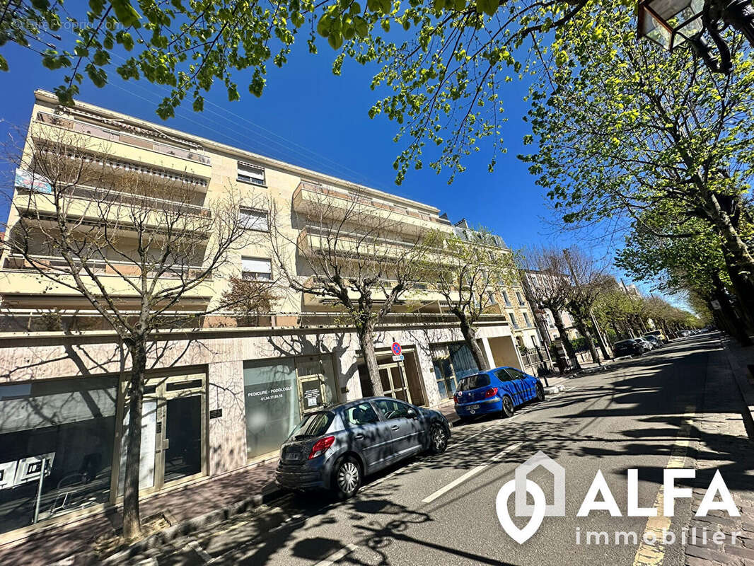 Appartement à ENGHIEN-LES-BAINS