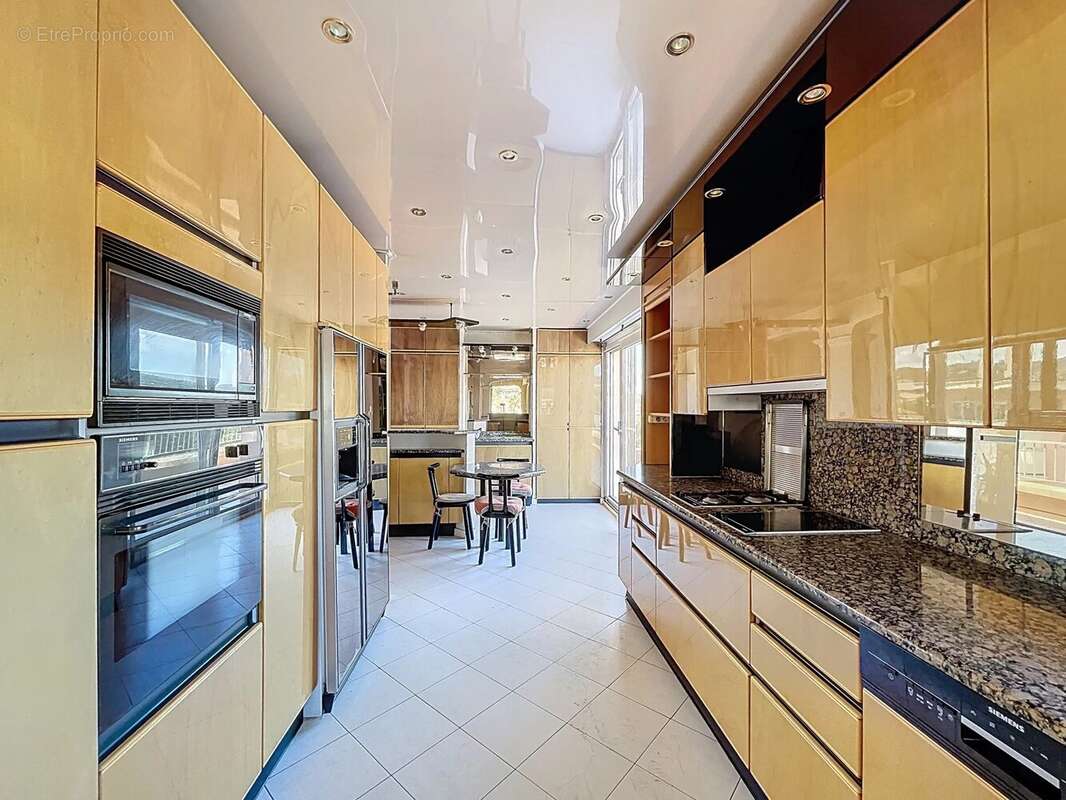 Appartement à SAINTE-MAXIME