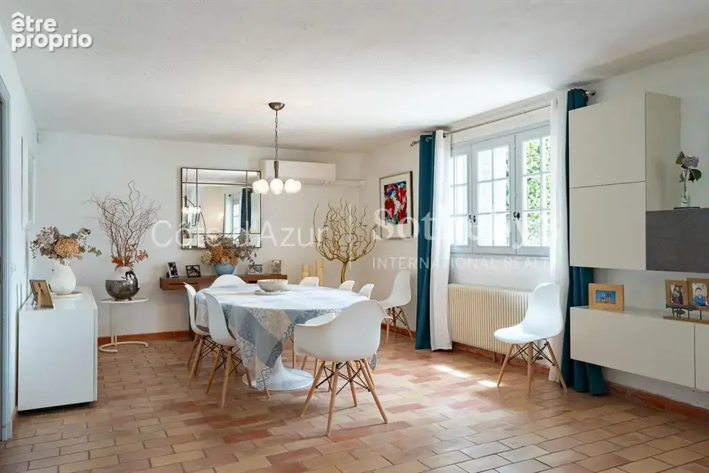 Propriété à vendre à Mougins, villa avec vue panoramique proche du village - photo 4