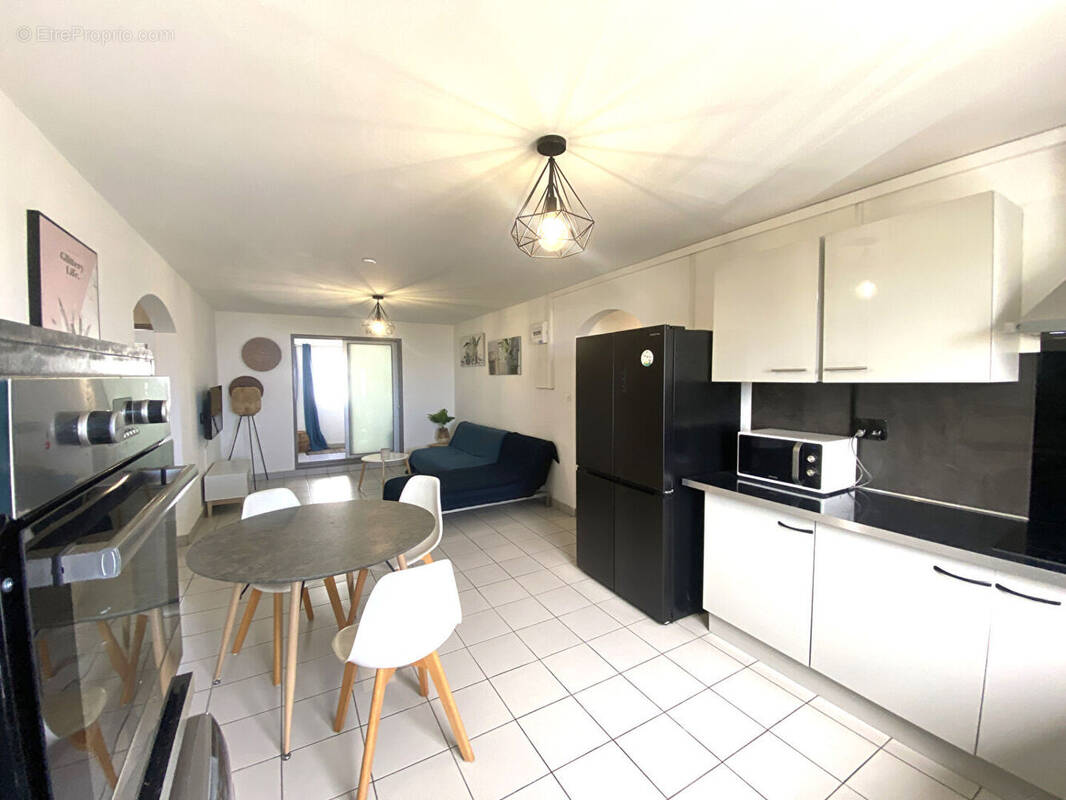 Appartement à SAINT-DENIS