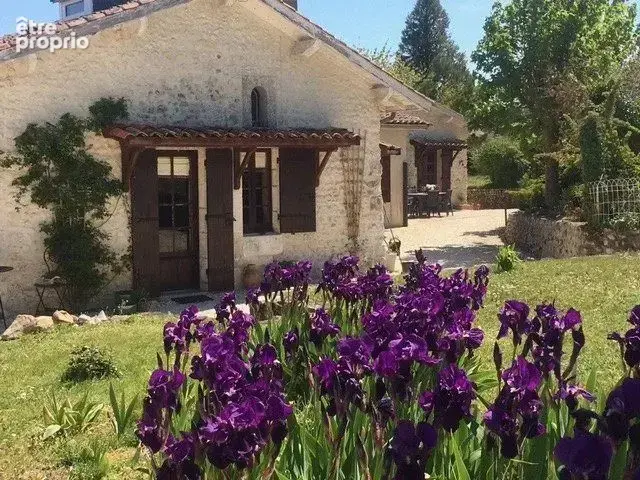 Maison 12 pièces 206 m² à vendre à Saint-Severin (16390) - photo 3
