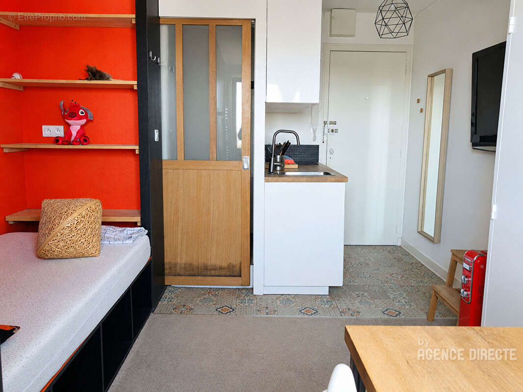 Boulevard Gabriel Guist'Hau Studio rénové de 13,18 m² - Dernier étage - Idéal investissement ou pied-à-terre - photo 7