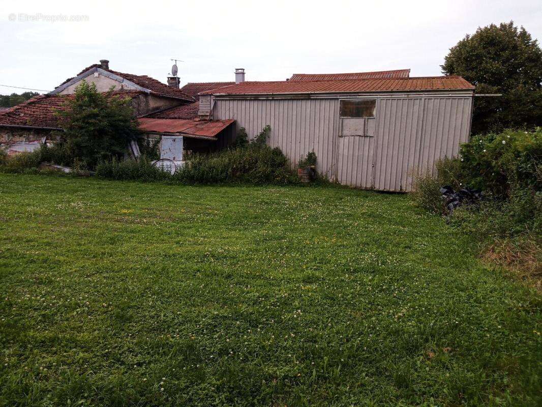 Maison à rénover avec terrain et dépendances – Gorhey - photo 4