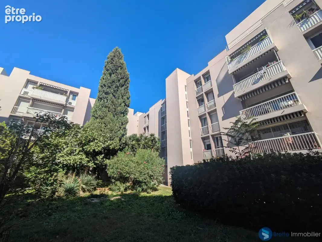 Toulon la palasse t5 93 m2 avec terrasse cave et parking - photo 1