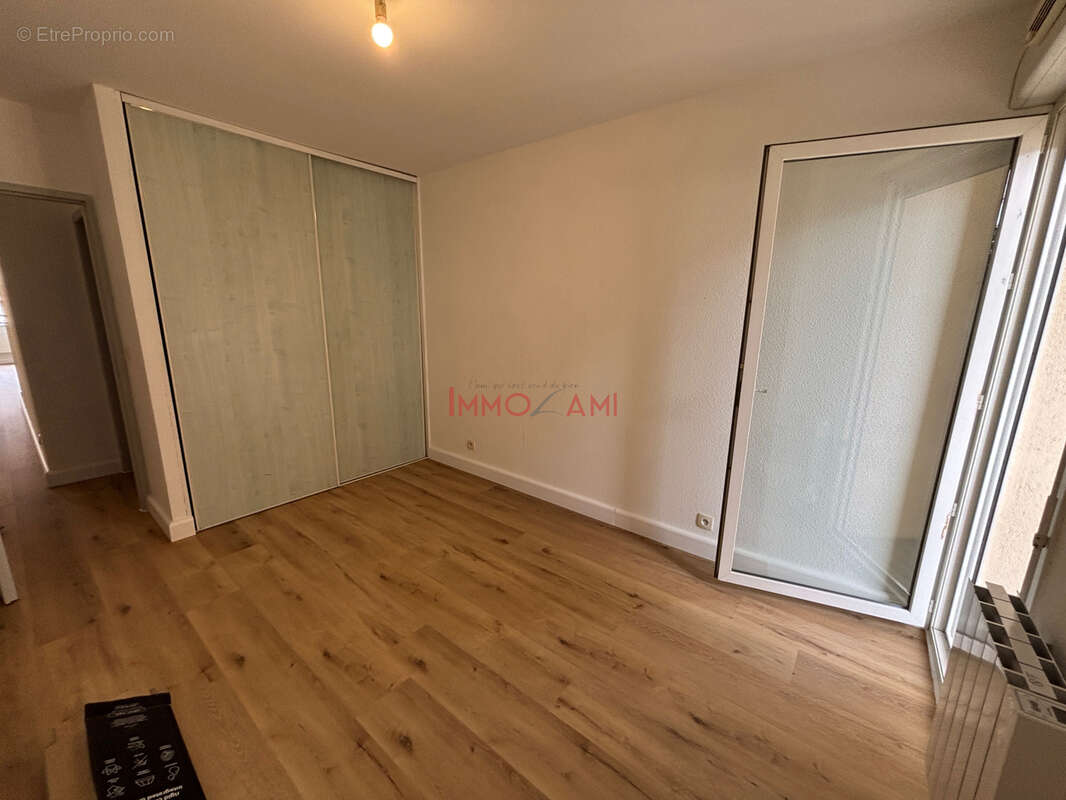 Appartement T3 de 73 m2 avec balcon   Vendu loué   Orthez - photo 9