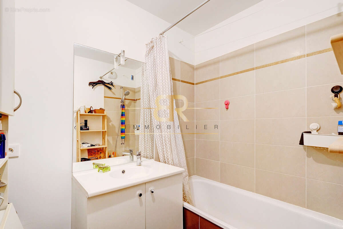 Appartement à ROMAINVILLE