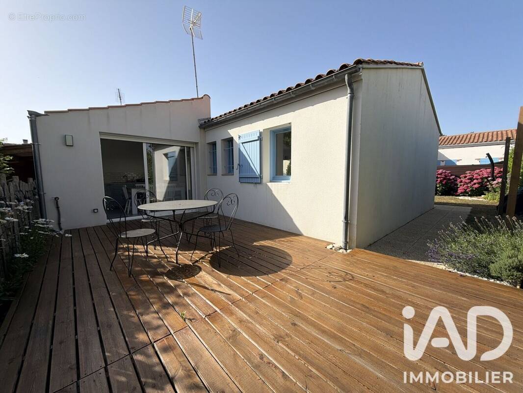 Photo 1 - Maison à SAINT-VINCENT-SUR-JARD