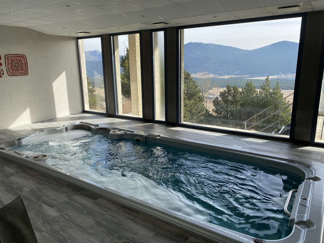 Maison à LES ANGLES