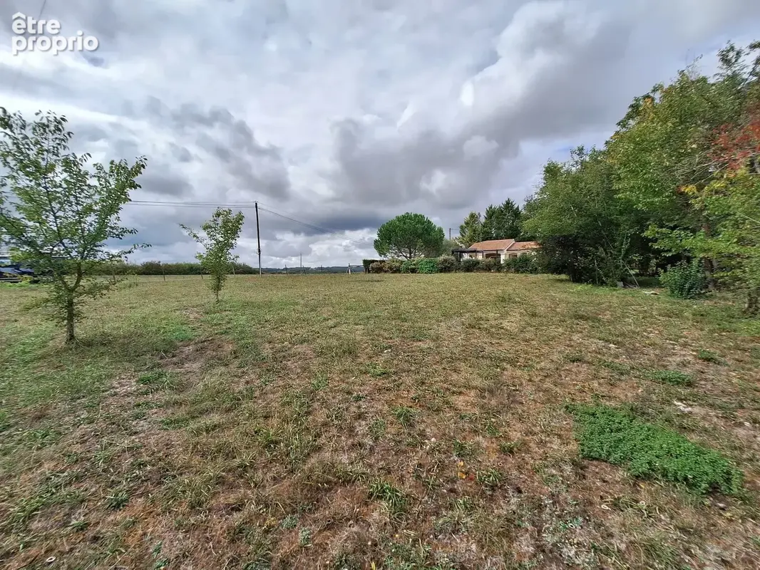 Terrain 1 000 m² à vendre à Monflanquin (47150) - photo 4